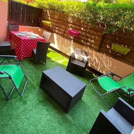 T2 Rd Jardin Grande Terrasse Coeur 2 M Clim Garage Wifi アパート