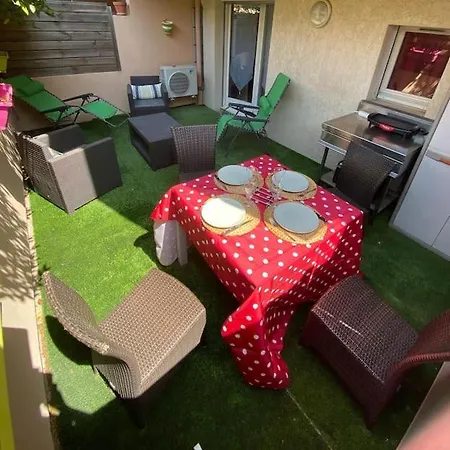 Le Victoria Hyper Centre Grande Terrasse 2 M Clim Garage Wifi * Sainte-Maxime
