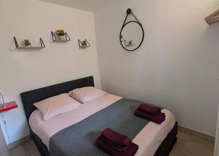 T2 Rd Jardin Grande Terrasse Coeur 2 M Clim Garage Wifi Apartamento *